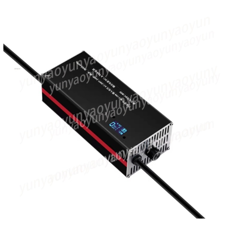 Caricabatterie al Litio Regola - 72V 15A Fast Charger recensione e prezzo